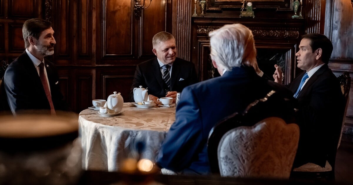 Fico údajně o Trumpovi řekl, že ztratil rozum a je nebezpečný. Vyjádřil se tak před evropskými lídry