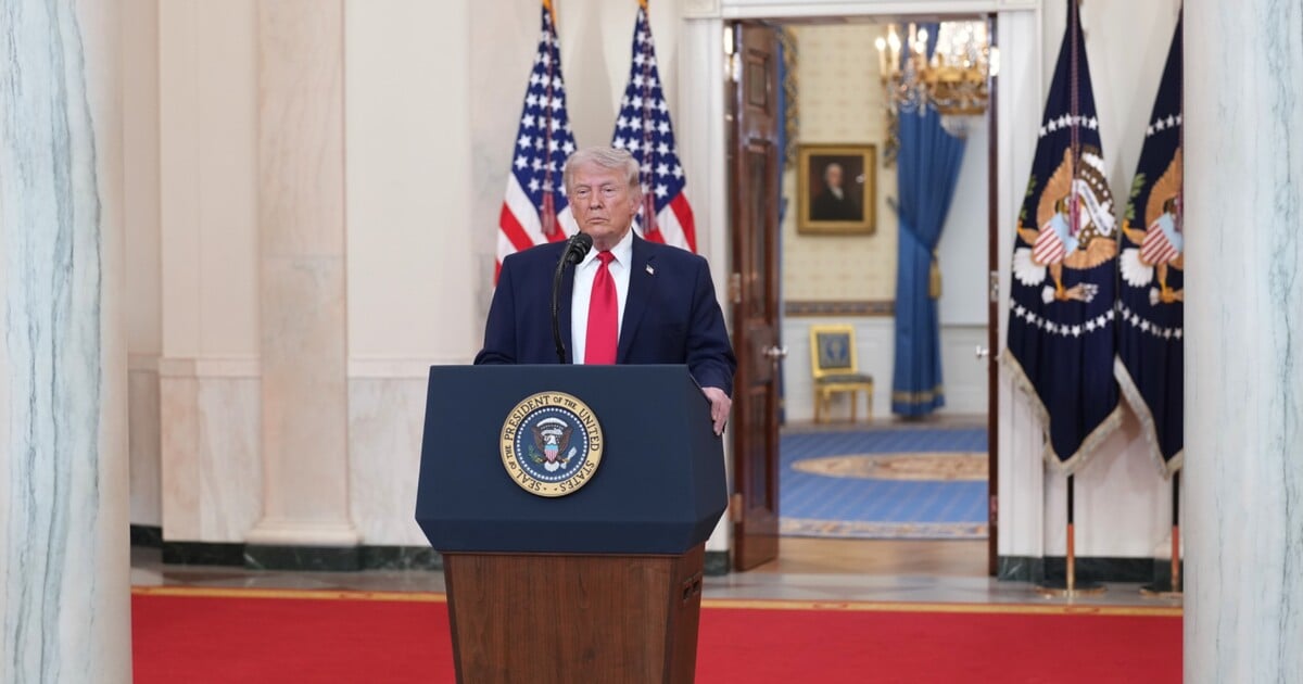 Trump zvažuje odplatu NATO. Ve hře je přesun vojsk nebo snaha o úplné vystoupení