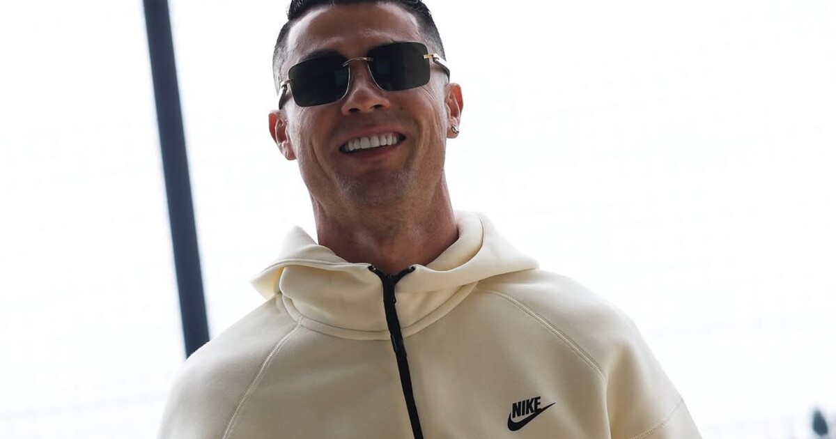 Cristiano Ronaldo přepisuje historii. Stal se prvním aktivním fotbalovým miliardářem