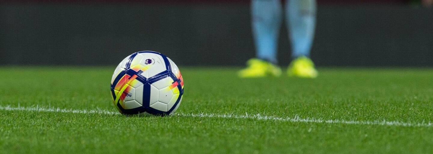 Panamčania šli streliť gól, kým sa Angličania radovali. Nevedeli pravidlá, tak chceli opustené ihrisko využiť na protiútok
