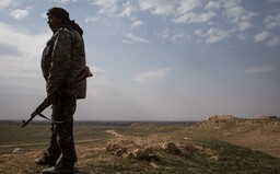 Pandemie koronaviru má i světlé stránky. Teroristé z ISIS vyzývají své členy, aby se stáhli z Evropy