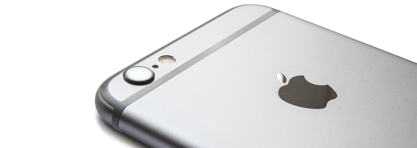 Patent na odomykanie ťahom nepatrí spoločnosti Apple. Súd uznal nárok Motorole