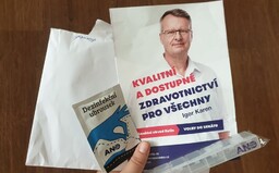 Pečovatelky Spirály pomoci rozdávaly klientům předvolební letáky hnutí ANO. Ředitelka je členkou, prý pomáhala kamarádovi