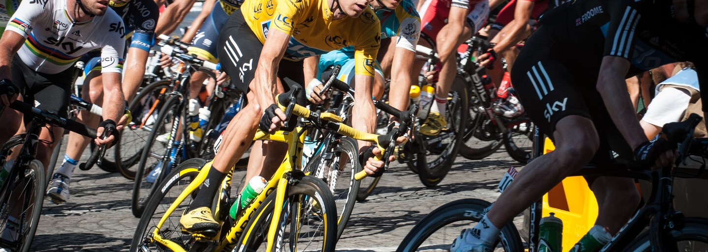 Peťo Sagan vďaka skvelému výkonu vyhral 3. etapu Tour de France! Slovenský cyklista zvíťazil aj napriek neľahkej úlohe