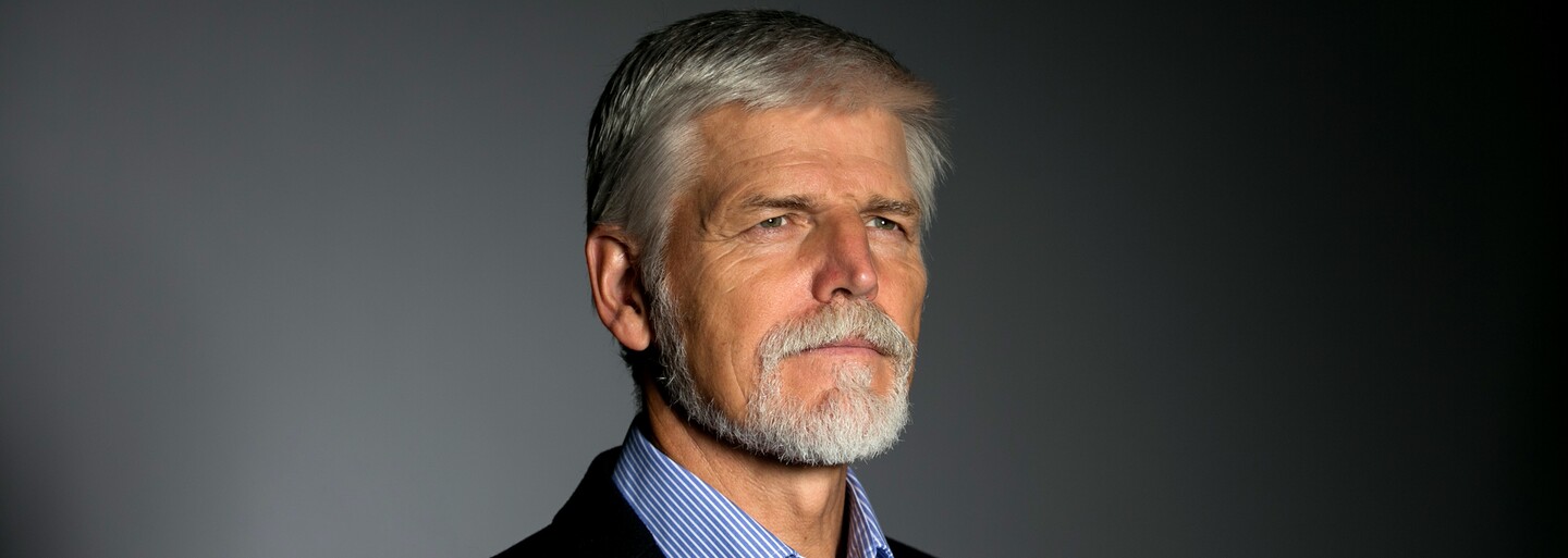 Petr Pavel oznámil kandidaturu na prezidenta