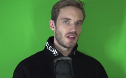 PewDiePie si rozmyslel dar ve výši 50 tisíc dolarů pro organizaci bojující proti antisemitismu