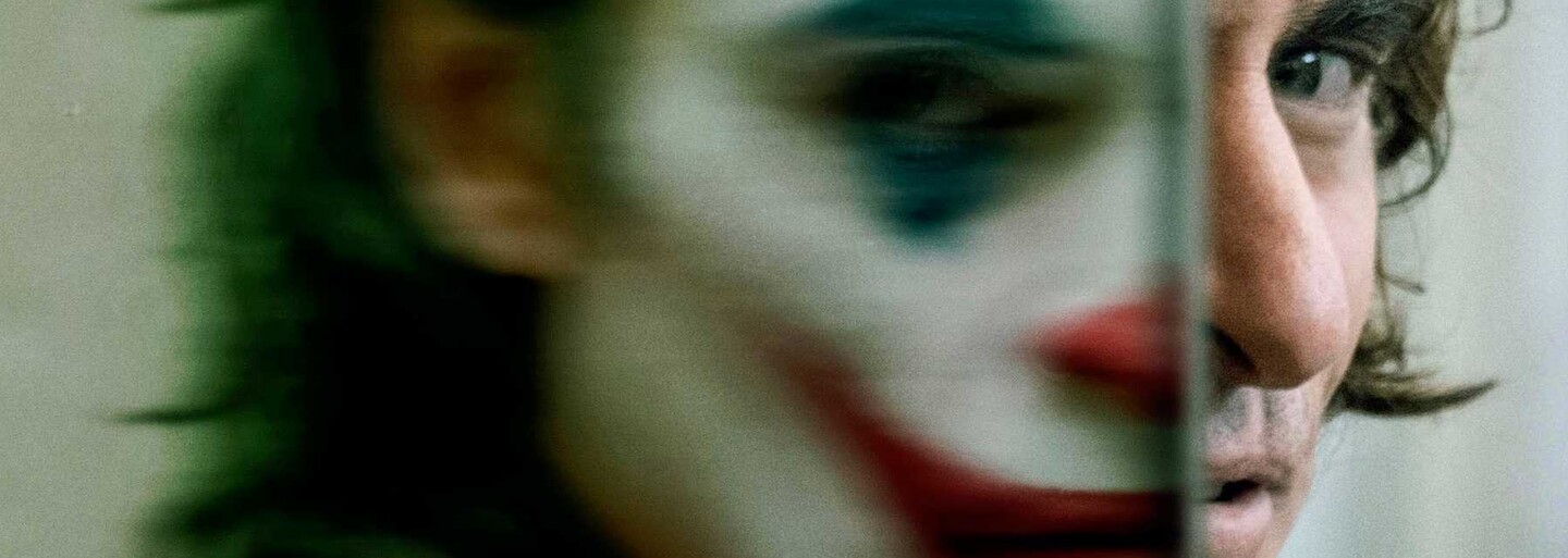 Phoenixův Joker nebyl natočený podle komiksů. Na nových fotkách představuje i De Nirovu postavu