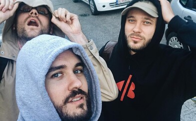 Pil C se společně s Ideou a Václavem Roučkem snaží přijít na to, co s pokaženým vztahem Pil C se společně s Ideou a Václavem Roučkem snaží přijít na to, co s pokaženým vztahem