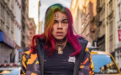 Po FEFE príde BEBE. Tekashi 6ix9ine oznamuje ďalší hit, zverejňuje ukážku a spomína aj Drakea Po FEFE príde BEBE. Tekashi 6ix9ine oznamuje ďalší hit, zverejňuje ukážku a spomína aj Drakea