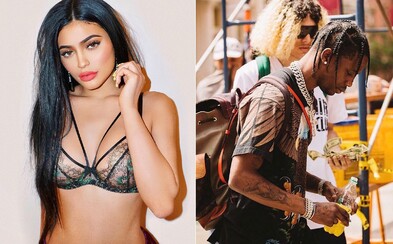 Po spoločnom tetovaní prichádza rad na dieťa. Kylie Jenner a raper Travis Scott spolu čakajú potomka Po spoločnom tetovaní prichádza rad na dieťa. Kylie Jenner a raper Travis Scott spolu čakajú potomka