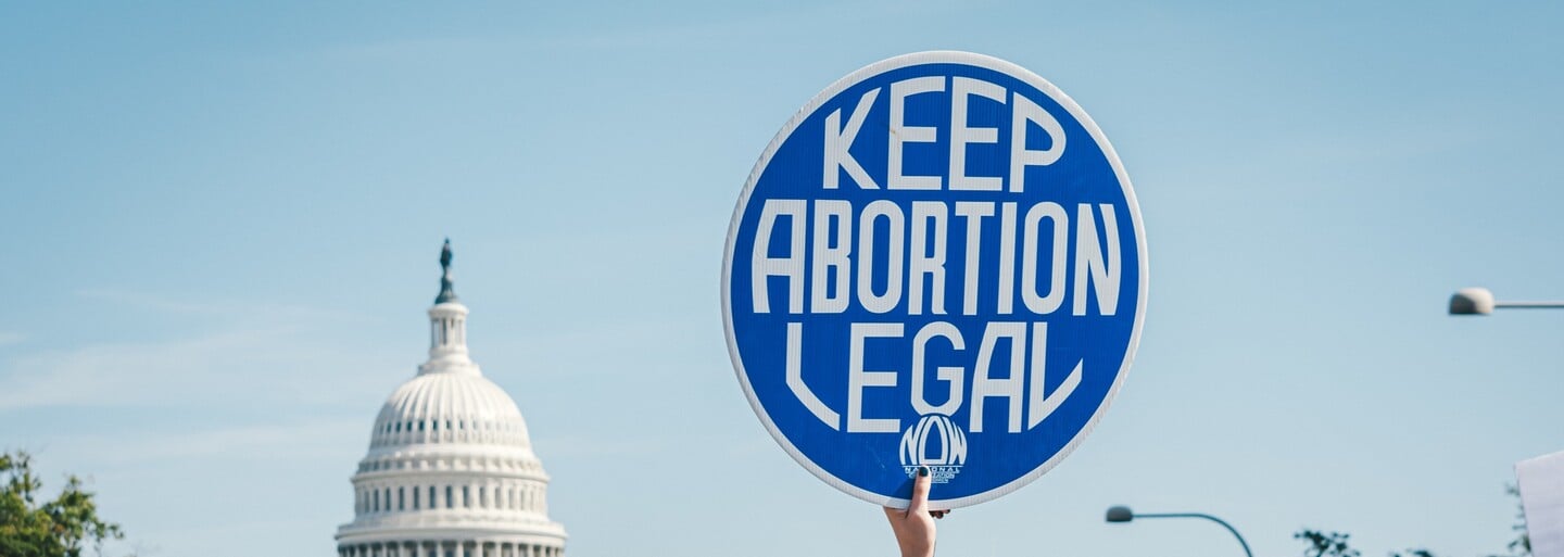 Po úniku dokumentu, který navrhoval zrušit verdikt Roe vs. Wade, mají potratová práva v Americe jednu z nejvyšší míry podpory