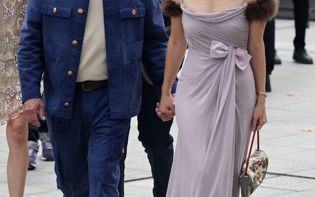 Manžel Lany Del Rey stále pracuje. Sprievodcom aligátorov neprestal byť ani po svadbe s popovou ikonou