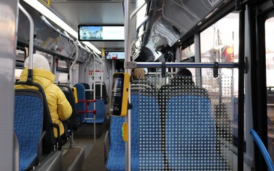 Počas januára budeš môcť cestovať autobusom zadarmo. Tento kraj chystá rozsiahlu zmenu dopravného systému
