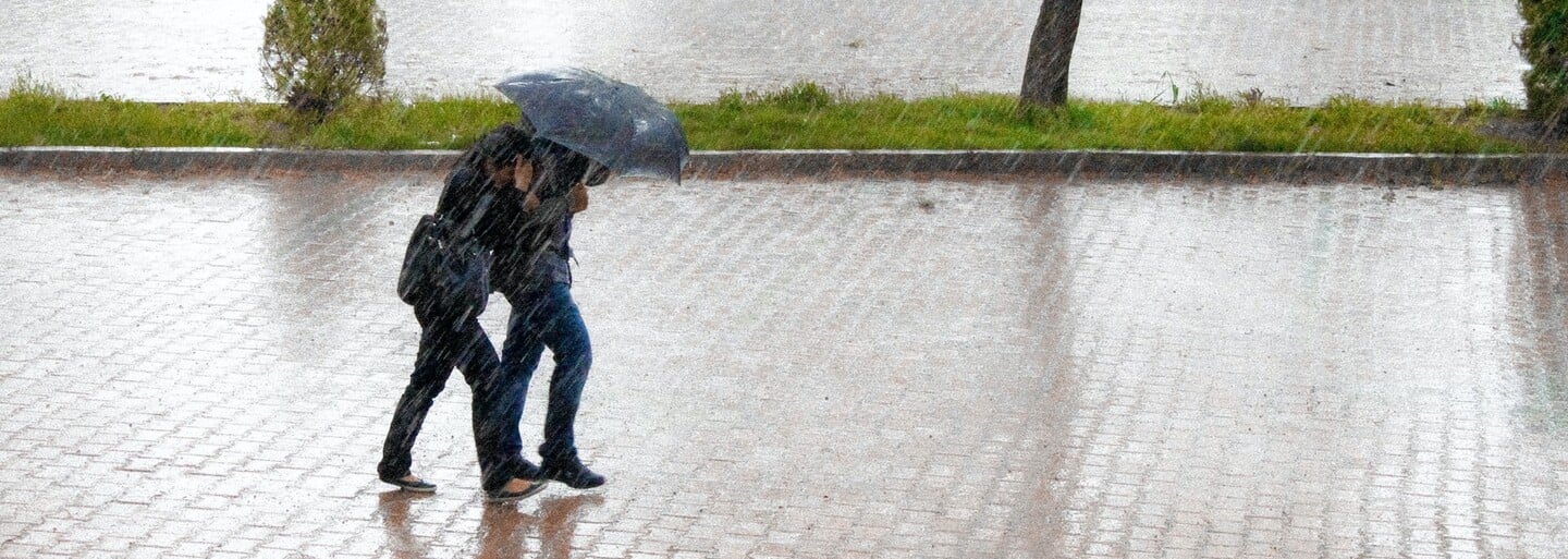 Počasí: O víkendu se zatáhne a zaprší. V úterý v noci bude až –6 °C