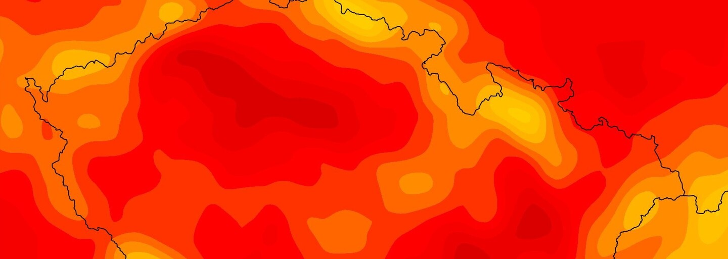 Počasí o víkendu: Teplota překoná hranici třiceti stupňů, přijdou ale bouřky a déšť
