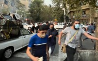 Počet obětí po vlně protestů v Íránu stoupl na 35, přetrvávají už více než týden