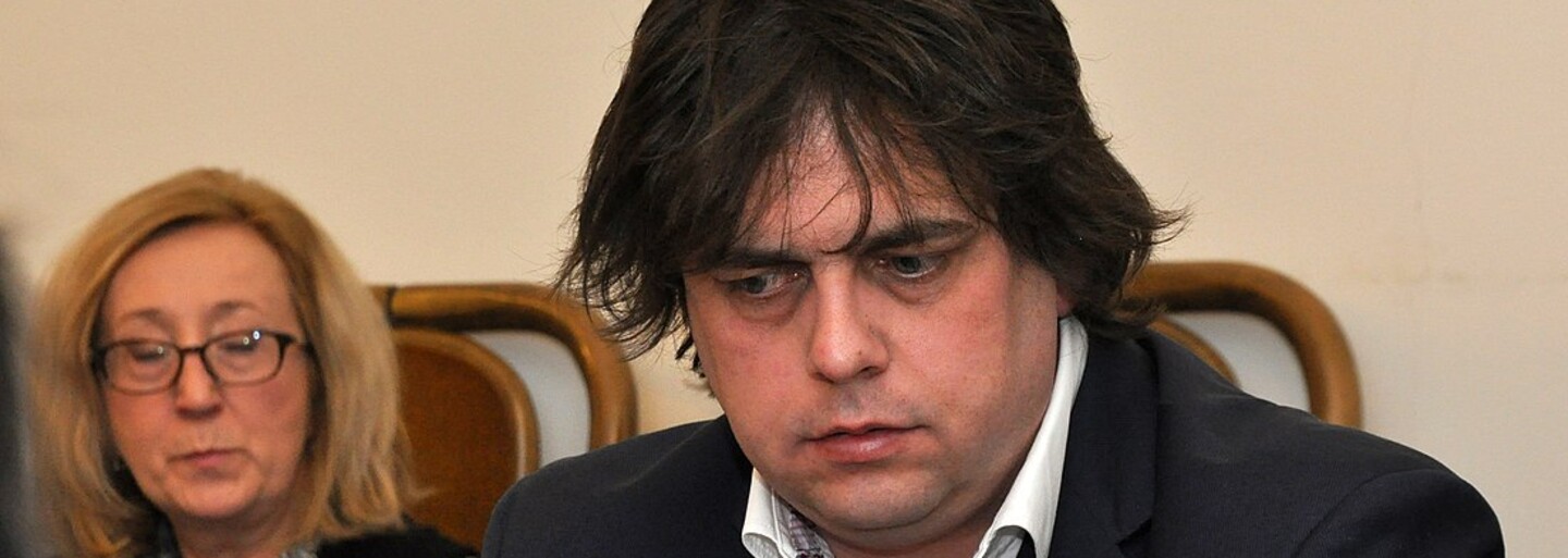 Podmínka pro exposlance Roznera za slova o „neexistujícím pseudokoncentráku“ platí, rozhodl soud