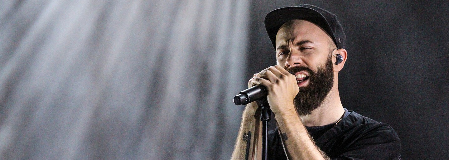 Pojď ven: Do Prahy přijede geniální Woodkid nebo Droeloe. Brno přivítá Calina a Steina27