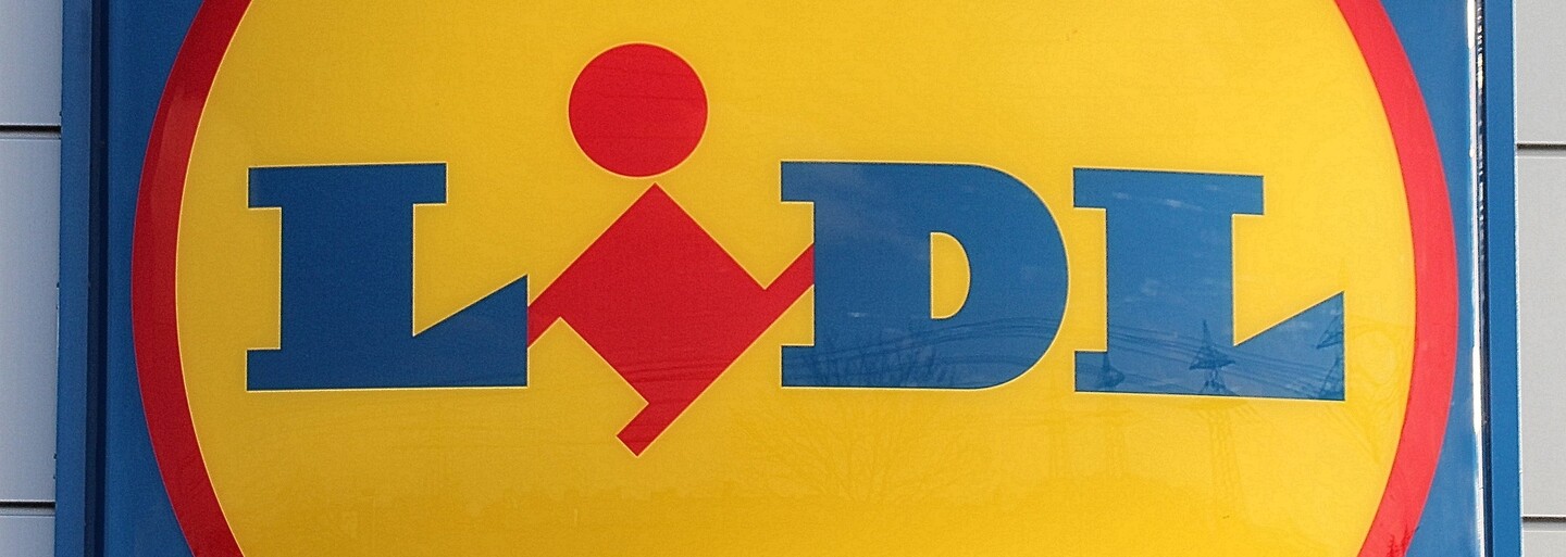 Pokladní v Lidlu dostanou 28 tisíc. To je více než učitelé nebo někteří lékaři
