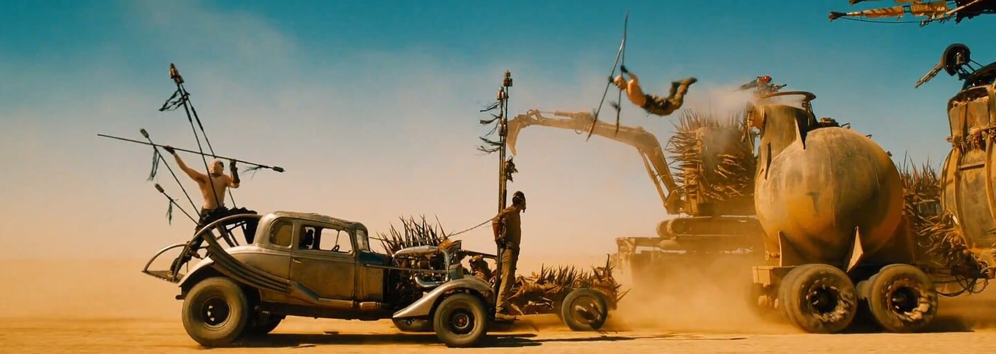 Pokračování Mad Maxe asi nikdy neuvidíme. Režisér George Miller se soudí s Warner Bros. a nikdy s nimi už nechce spolupracovat