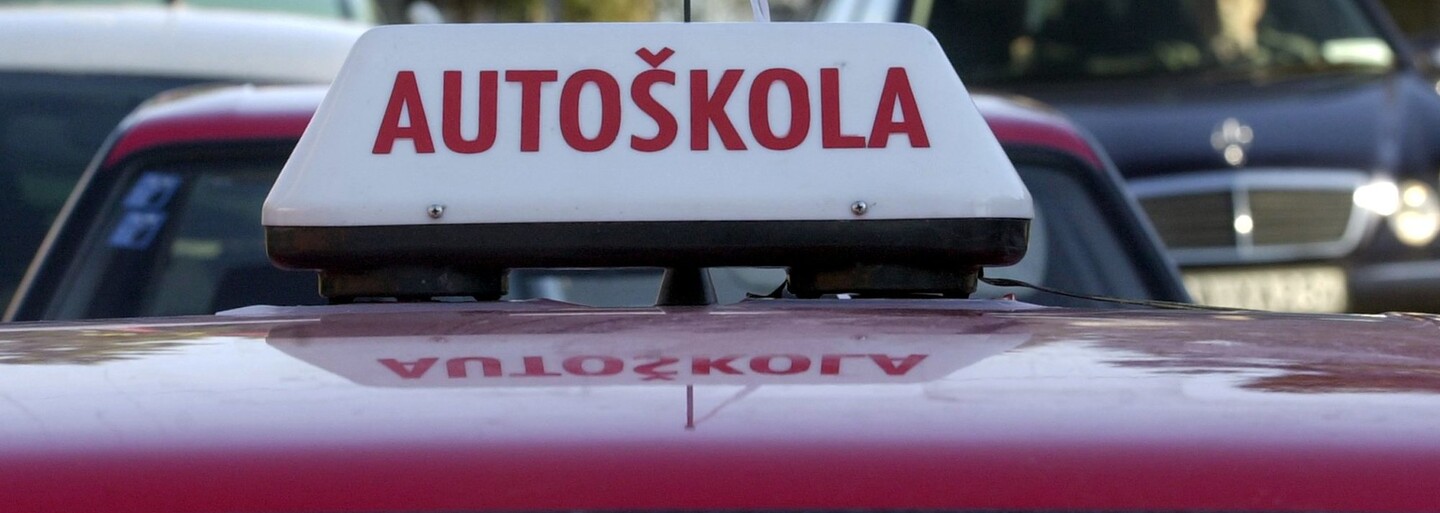 Polák neudělal zkoušky na řidičák už téměř 200krát. O dokončení autoškoly se snaží 17 let