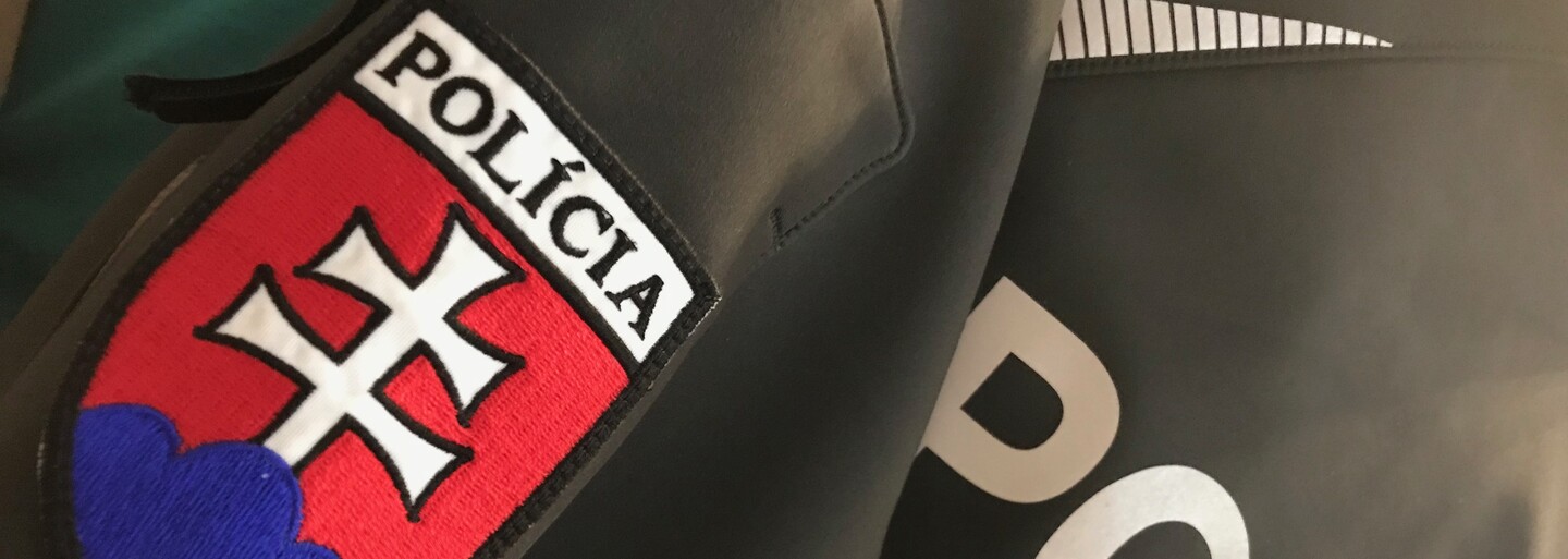 Policajt Michal: Vláda si do zboru dosadzuje svojich ľudí, šikana od vedúcich dohnala kolegyňu na psychiatriu (Rozhovor)