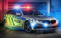 Polícia ČR si prevzala prvých 10 kusov BMW radu 5, polovicu z nich na ceste nerozpoznáš