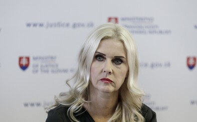Polícia zadržala sudcov, ktorí pomáhali Kočnerovi. Je medzi nimi aj Monika Jankovská. O ich väzbe rozhodne súd Polícia zadržala sudcov, ktorí pomáhali Kočnerovi. Je medzi nimi aj Monika Jankovská. O ich väzbe rozhodne súd