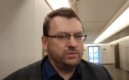 Policie navrhla obžalovat bývalého poslance Lubomíra Volného za šíření poplašné zprávy kvůli příspěvku o ivermektinu