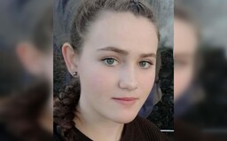 Policie pátrá po 19leté Elišce Dolejší, nezvěstná je už měsíc