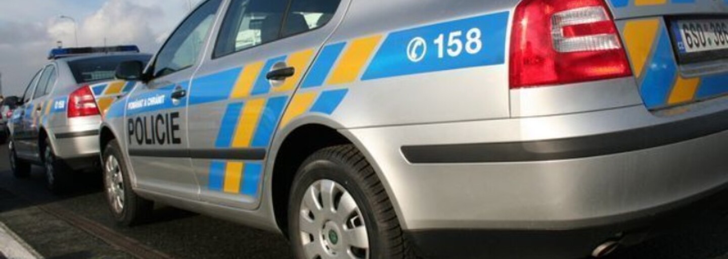 Policie pátrá po šestnáctileté dívce, nevrátila se z vycházky