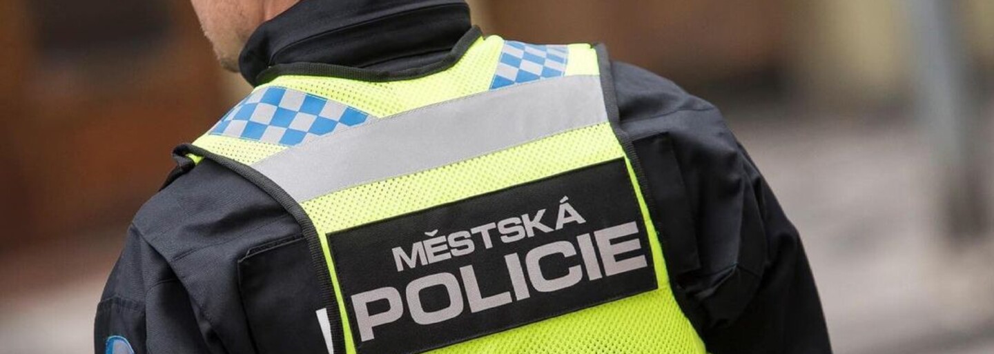 Policie pátrá po třináctileté Nikole. Ve čtvrtek nastoupila na autobus a odjela neznámo kam