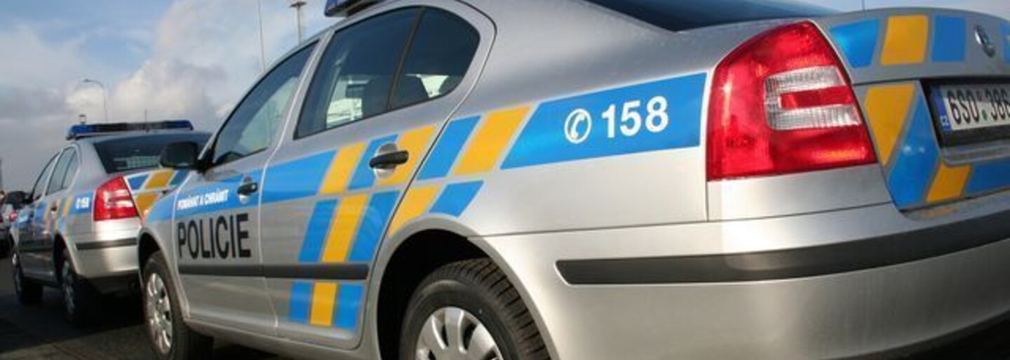Policie v Praze dopadla dvojici trýznitelů koček. V bytě měla 44 nemocných zvířat