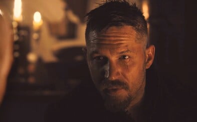 Polonahý Tom Hardy a Ridley Scott budujú vlastné impérium v dramatickom seriáli Taboo Polonahý Tom Hardy a Ridley Scott budujú vlastné impérium v dramatickom seriáli Taboo