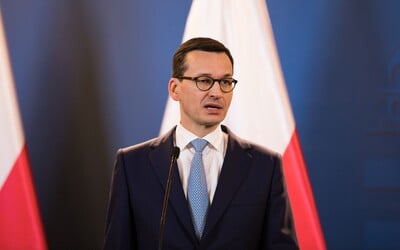 Polsko zastavilo dodávky zbraní na Ukrajinu, oznámil premiér Morawiecki