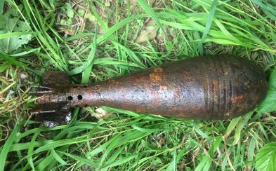 Pomáhali odstraňovať nevybuchnuté bomby z druhej svetovej, stalo sa im to osudným Pomáhali odstraňovať nevybuchnuté bomby z druhej svetovej, stalo sa im to osudným