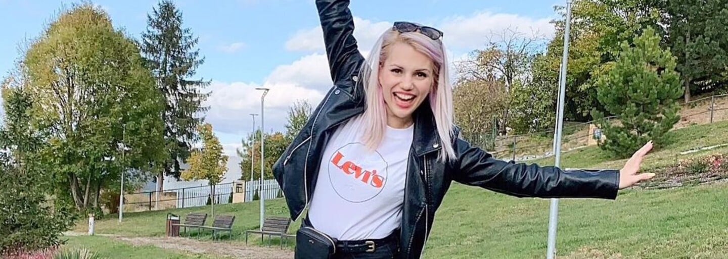 Populárna slovenská učiteľka dostala výpoveď pre Tiktok: Vyčítali mi ešte aj videá o zväčšení pier (Rozhovor)