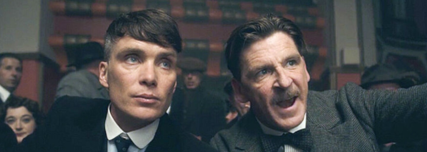 Posledná séria Peaky Blinders príde už o pár mesiacov. Celovečerný film sa začne natáčať v roku 2023
