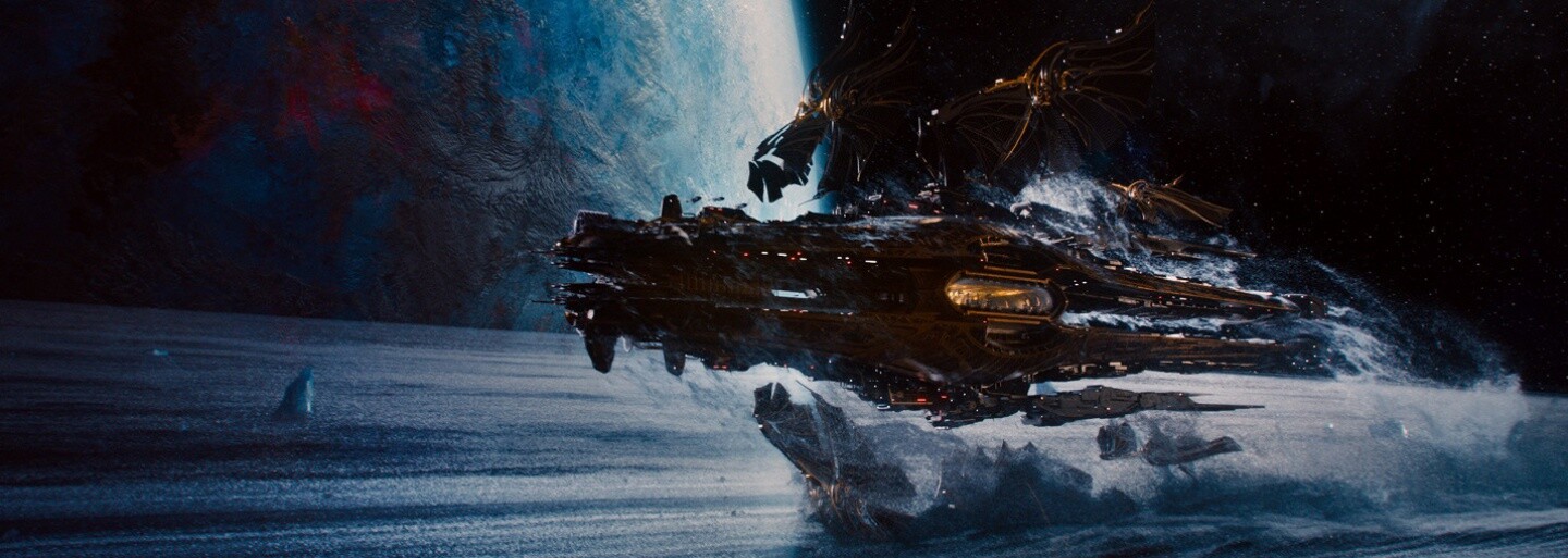 Postavili tvorcovia Matrixu latku s vesmírnou operou Jupiter Ascending vyššie, alebo sklamali? (Recenzia)