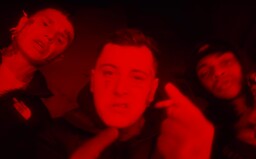 Používají slang, který jsem vymyslel já, říká Sensey v novém videu. Přizval si i Sergeie Barracudu a Fobiu Kida
