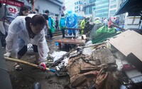 Povodně v Soulu si vyžádaly 13 obětí. Město slíbilo přesunout nejchudší rodiny z podzemních bytů
