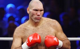 Povolanie do boja na Ukrajine dostal aj bývalý ruský majster sveta v boxe Nikolaj Valujev 