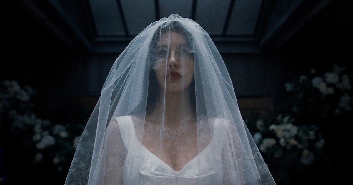 Na Netflix přistál nový horor od tvůrců Stranger Things. Co špatného se může stát na svatbě?
