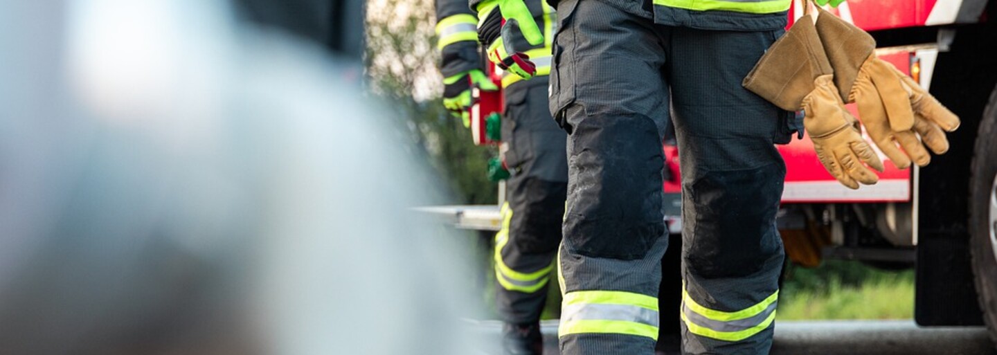 Požár zasáhl domov seniorů v Jablonci nad Nisou. Přes dvacet evakuovaných, 7 ošetření na místě, 3 v nemocnici