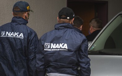 Pracovníci ministerstva vnútra v putách: Mali sa dopustiť trestných činov korupcie a zneužitia právomoci verejného činiteľa Pracovníci ministerstva vnútra v putách: Mali sa dopustiť trestných činov korupcie a zneužitia právomoci verejného činiteľa