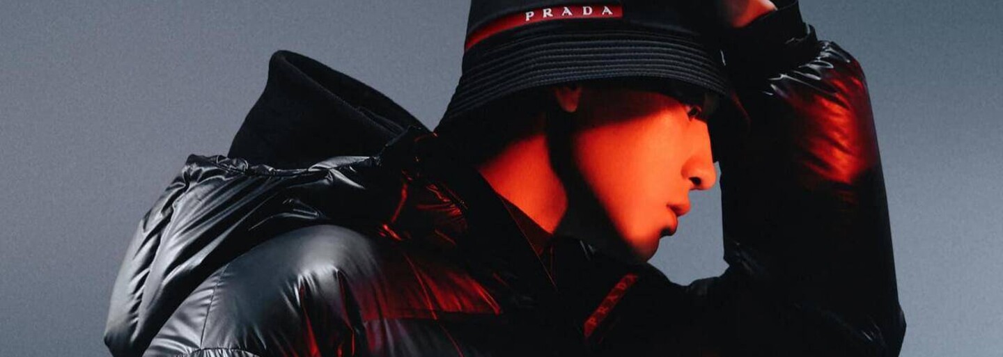 Prada predstavila nové futuristické tenisky, ktoré sú kombináciou viacerých modelov Nike Air Max