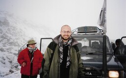 Praha má radního, který pašoval počítače na Kubu a pomáhal v Afghánistánu. Adrenalin mi nechybí, úředního mám dost, říká Knitl