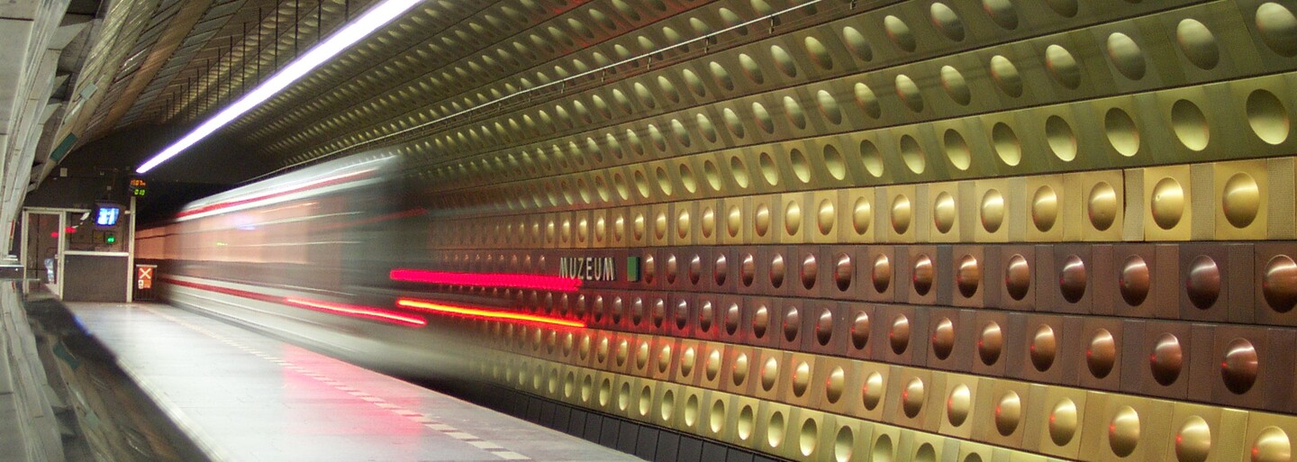 Pražany čeká pohodlnější cestování. Metro bude o víkendu jezdit v kratších intervalech