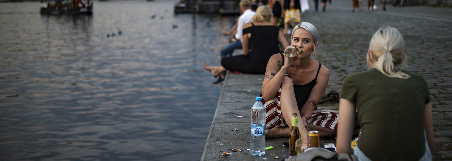 Pražskou náplavku opět zaplnili lidé. Propojme okresy Praha, Praha-východ a Praha-západ, apeluje Hřib