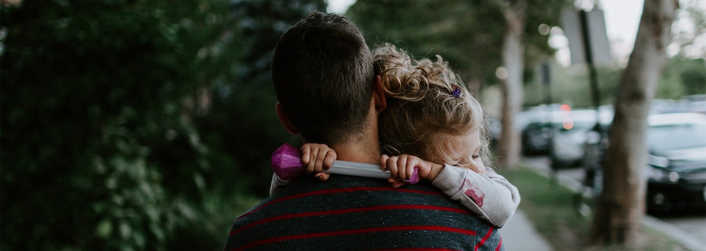 Proč si nepamatuješ, jak ses učil mluvit, lézt nebo chodit na záchod? Za vše může specifický druh amnézie